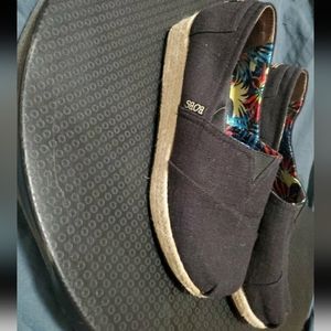 SIZE 9W BOBS from Sketchers